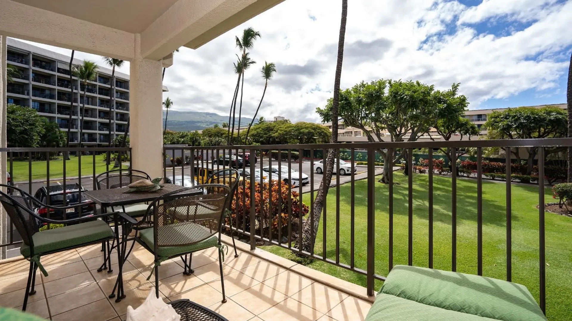 Kihei Akahi By Coldwell Banker Island Vacations Apartment Wailea