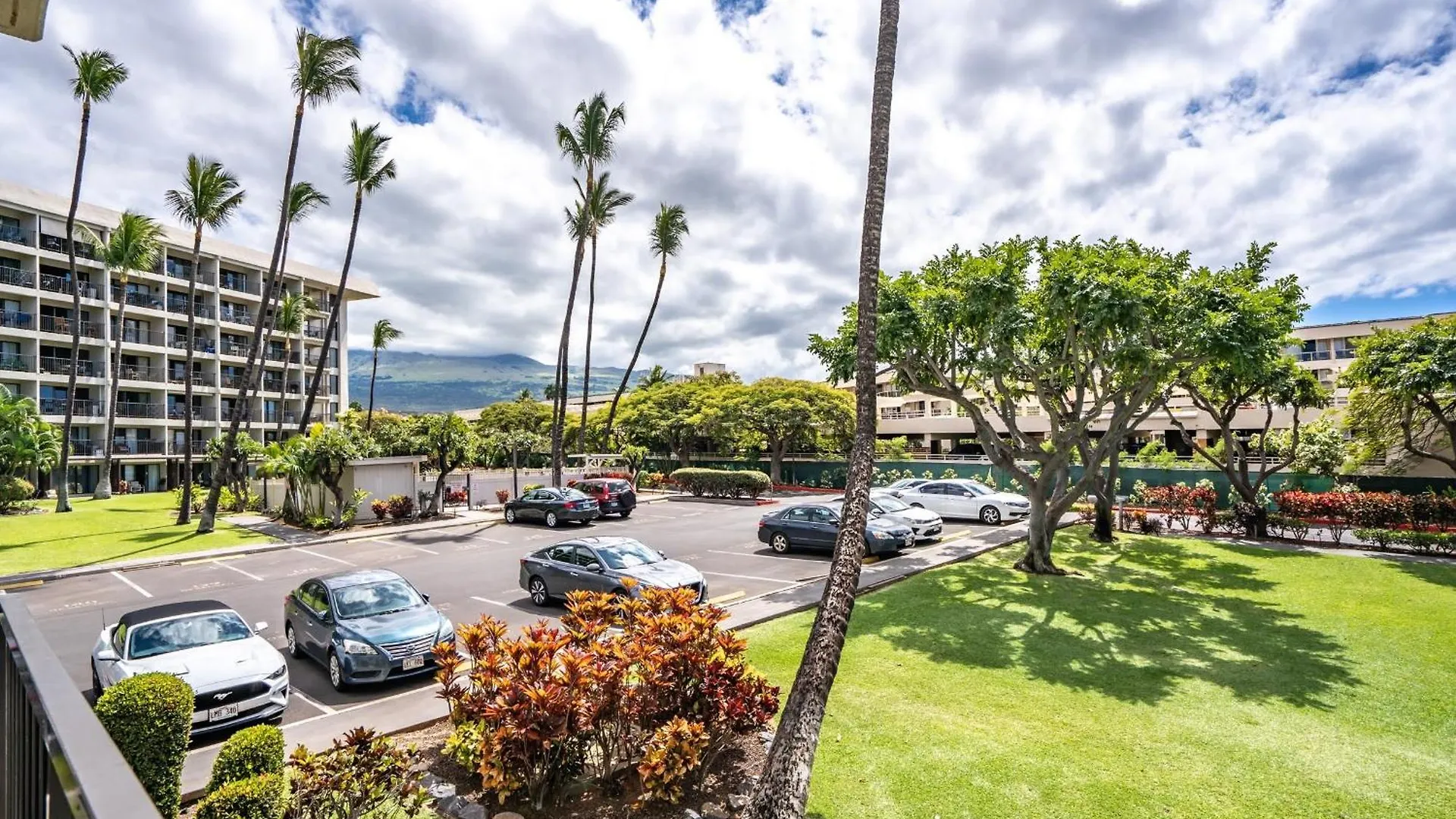 Kihei Akahi By Coldwell Banker Island Vacations Apartment Wailea